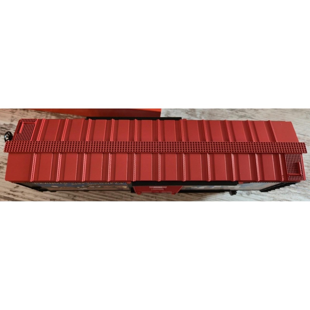 Lionel 6-39363 Peanuts Halloween Boxcar O Gauge NIB - Small Paint Chip - Picture 16 of 16